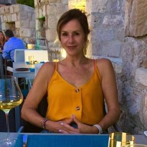 Meet your Posher, Lisa